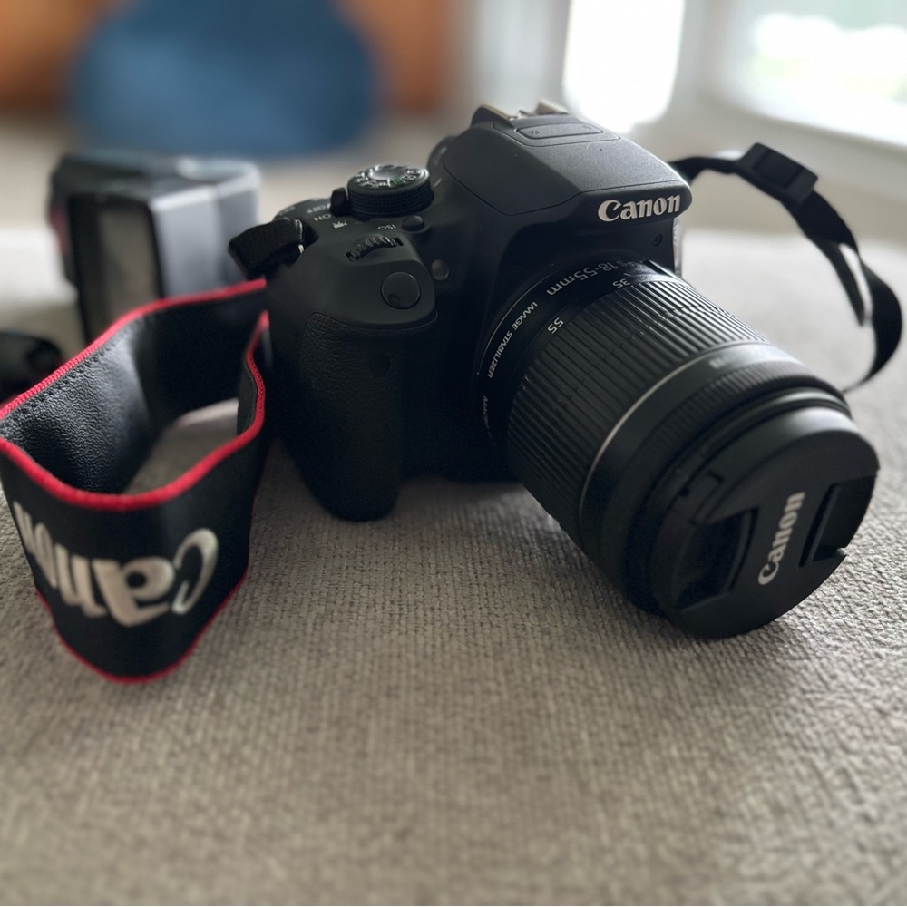 Canon eos rebel t5i
